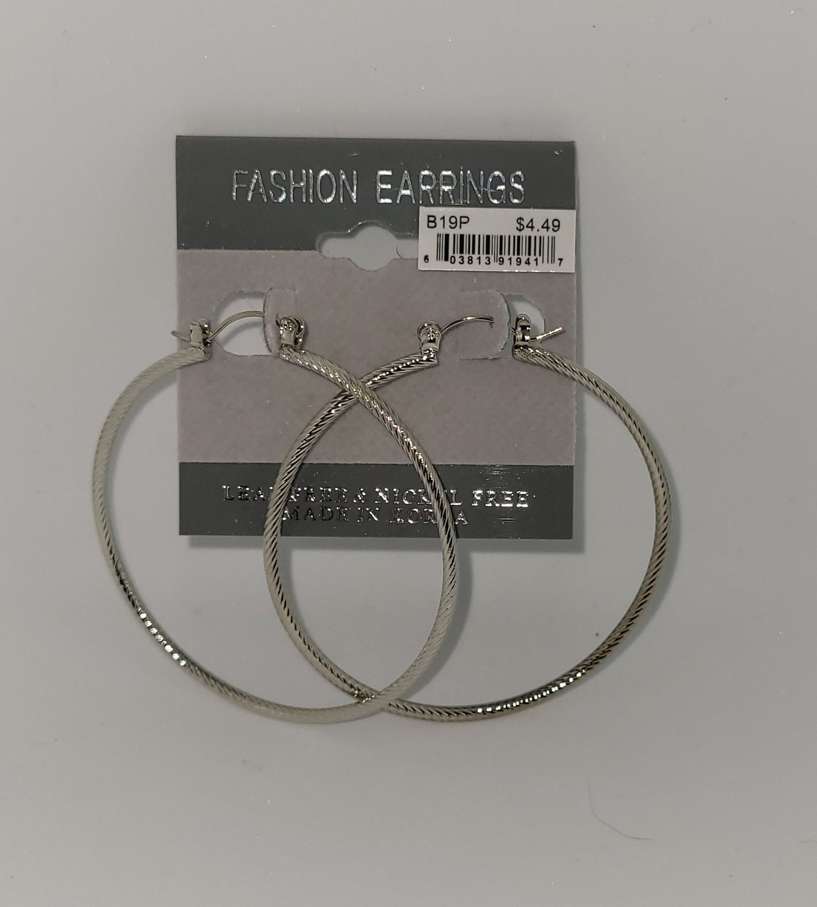 Fashion Earrings Silver (B19P)